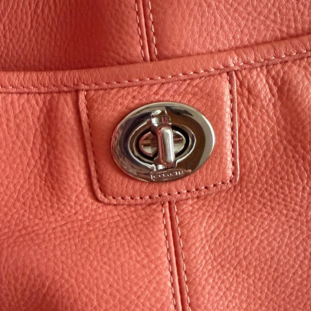 Coach Coral Leather Crossbody‎ Bag